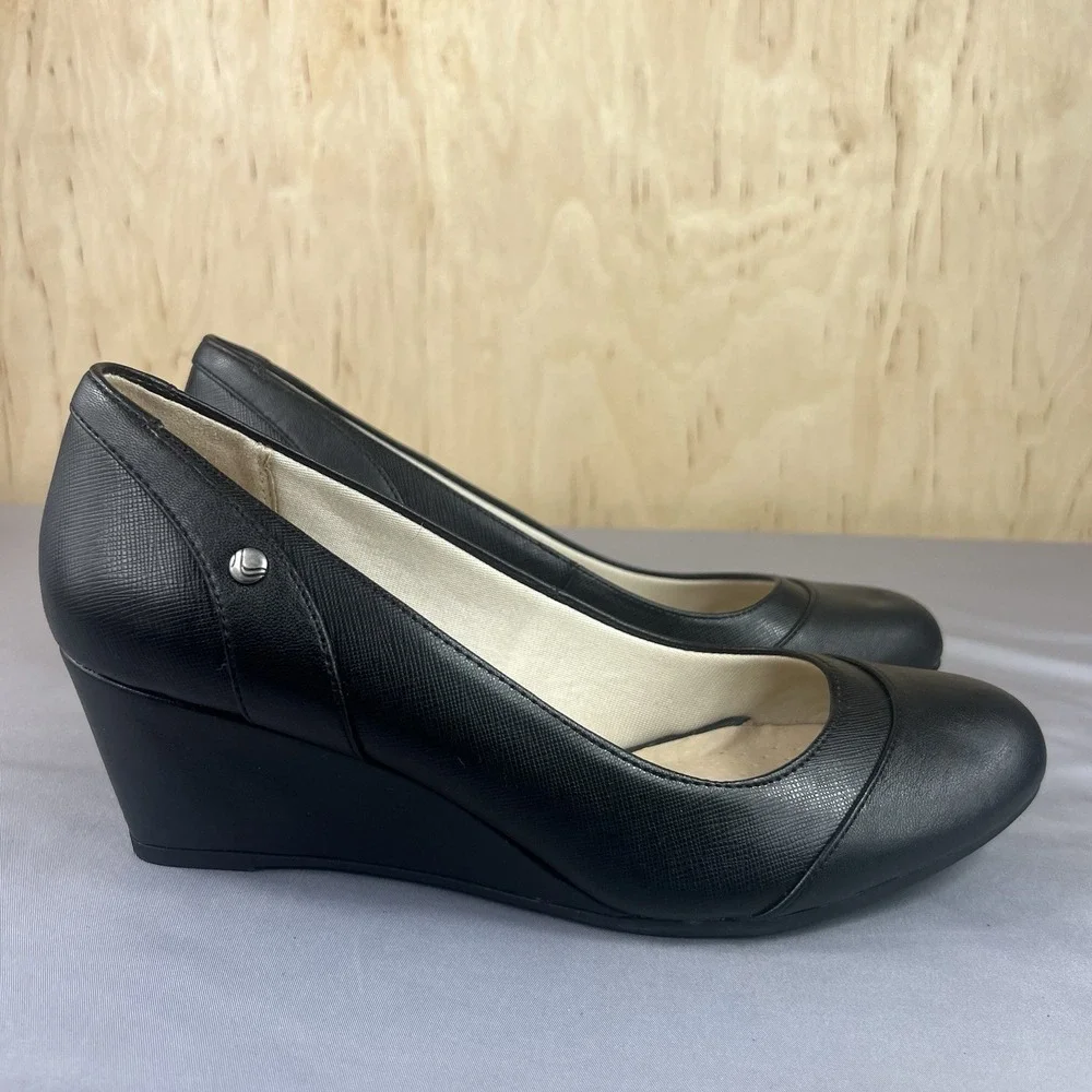 LifeStride System Women's Groovy Wedge Pumps Size 11W Black Comfort Shoes Used